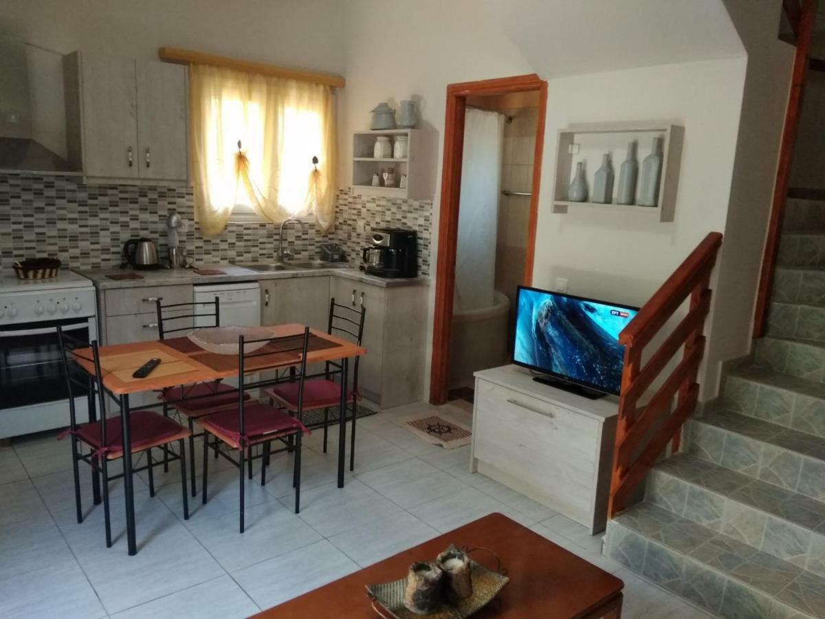 George'S Sweet N' Cozy Maisonette In Ipsos Corfu エクステリア 写真