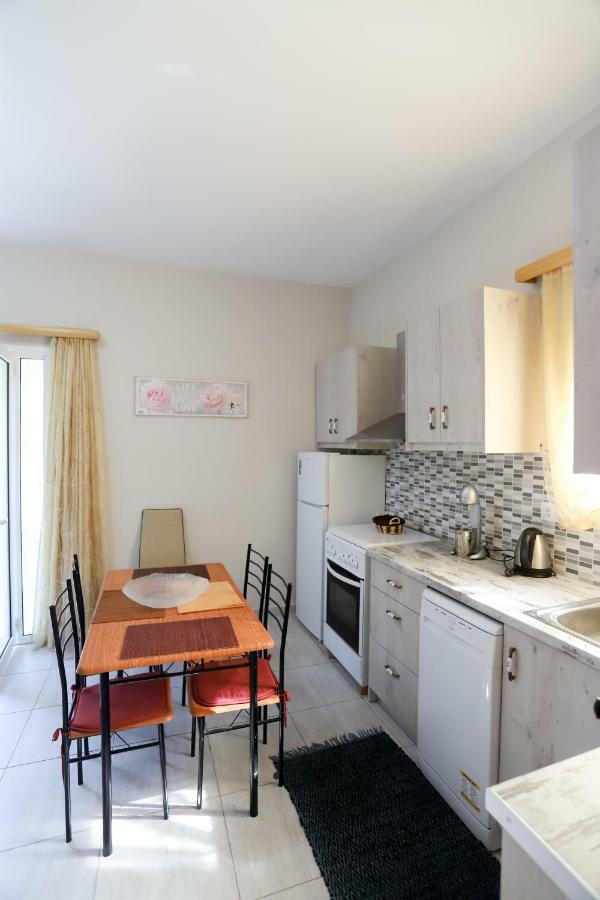 George'S Sweet N' Cozy Maisonette In Ipsos Corfu エクステリア 写真