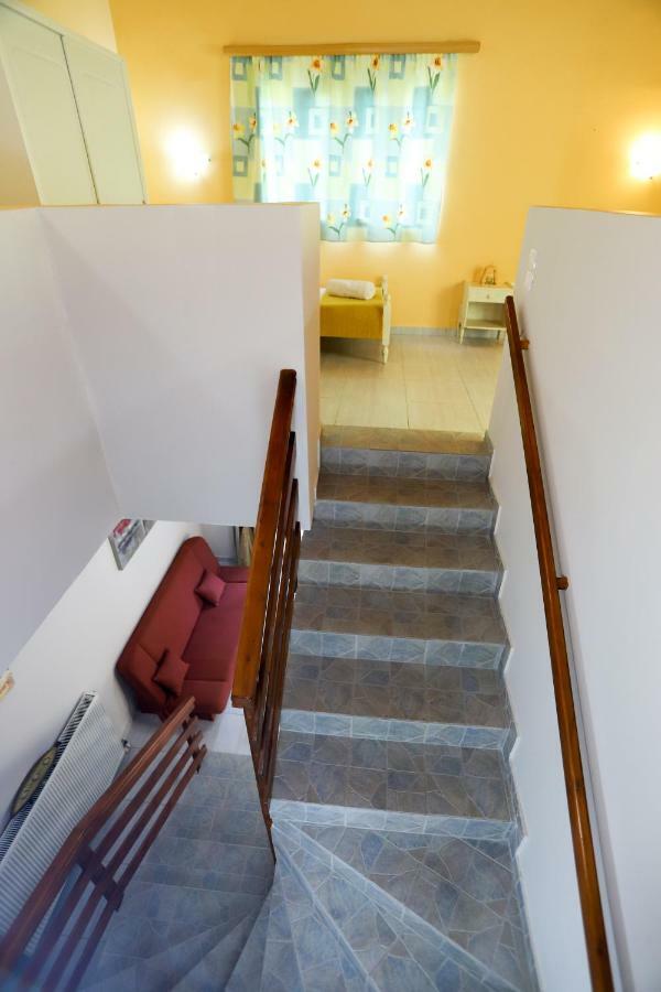 George'S Sweet N' Cozy Maisonette In Ipsos Corfu エクステリア 写真