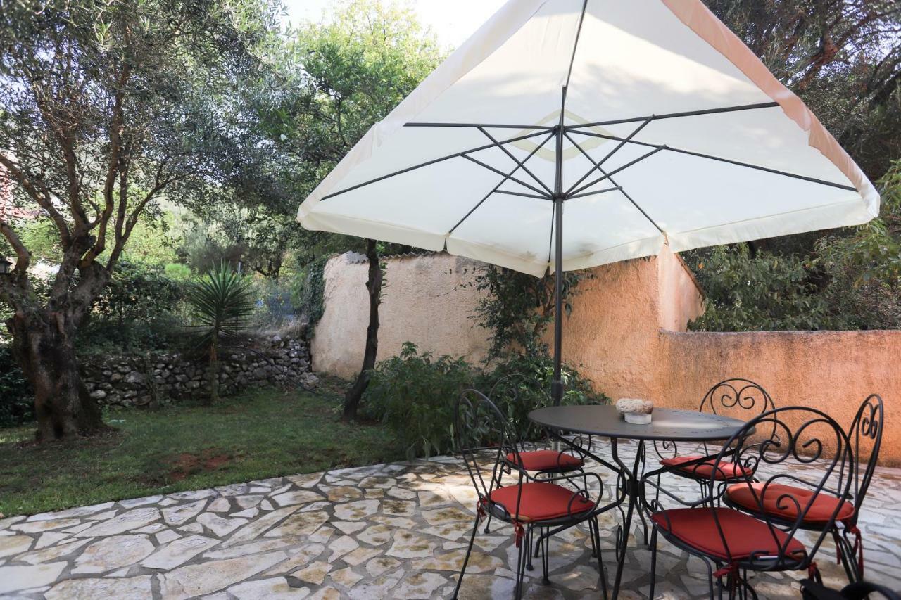 George'S Sweet N' Cozy Maisonette In Ipsos Corfu エクステリア 写真